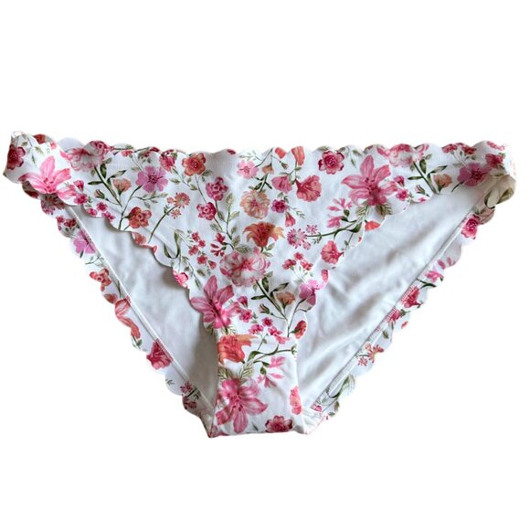 H&M Floral Scalloped Bikini Bottoms ASO Sarah Cameron - Picture 2 of 7